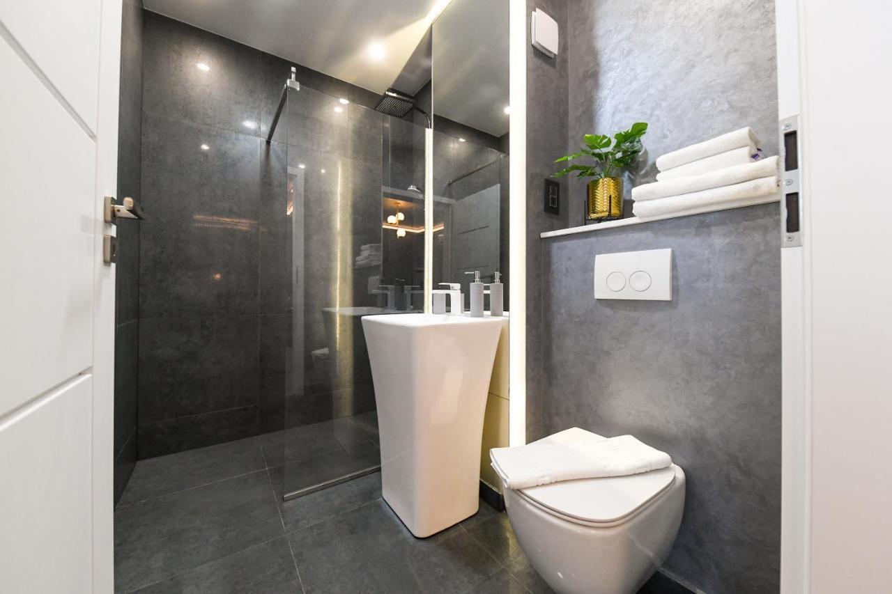 קלוז'-נאפוקה Panoramic Apartment With Terrace מראה חיצוני תמונה