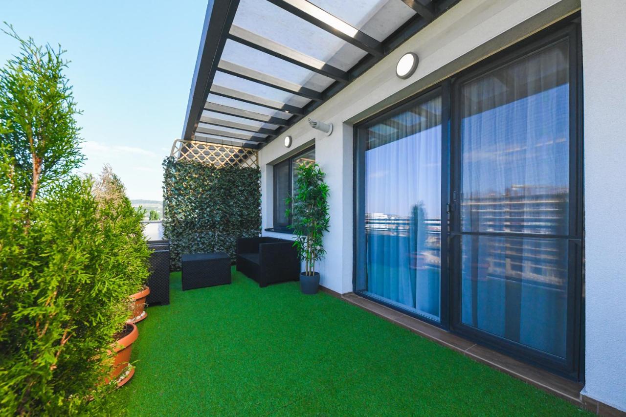 קלוז'-נאפוקה Panoramic Apartment With Terrace מראה חיצוני תמונה
