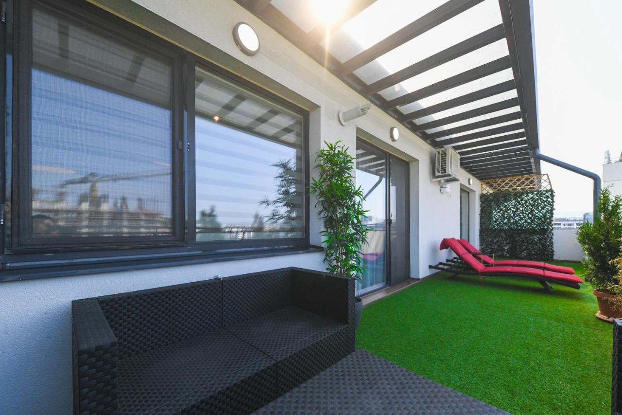 קלוז'-נאפוקה Panoramic Apartment With Terrace מראה חיצוני תמונה