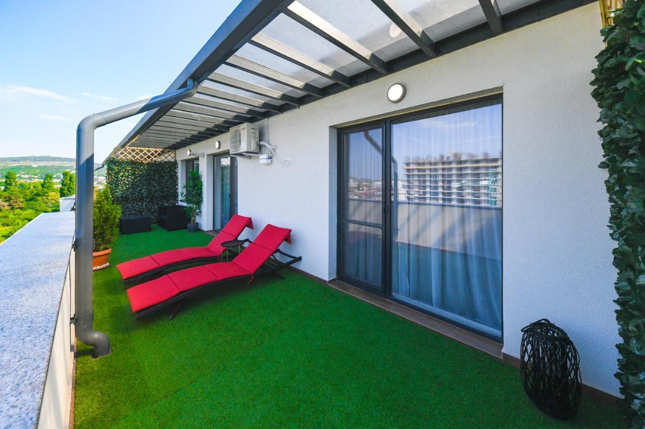 קלוז'-נאפוקה Panoramic Apartment With Terrace מראה חיצוני תמונה